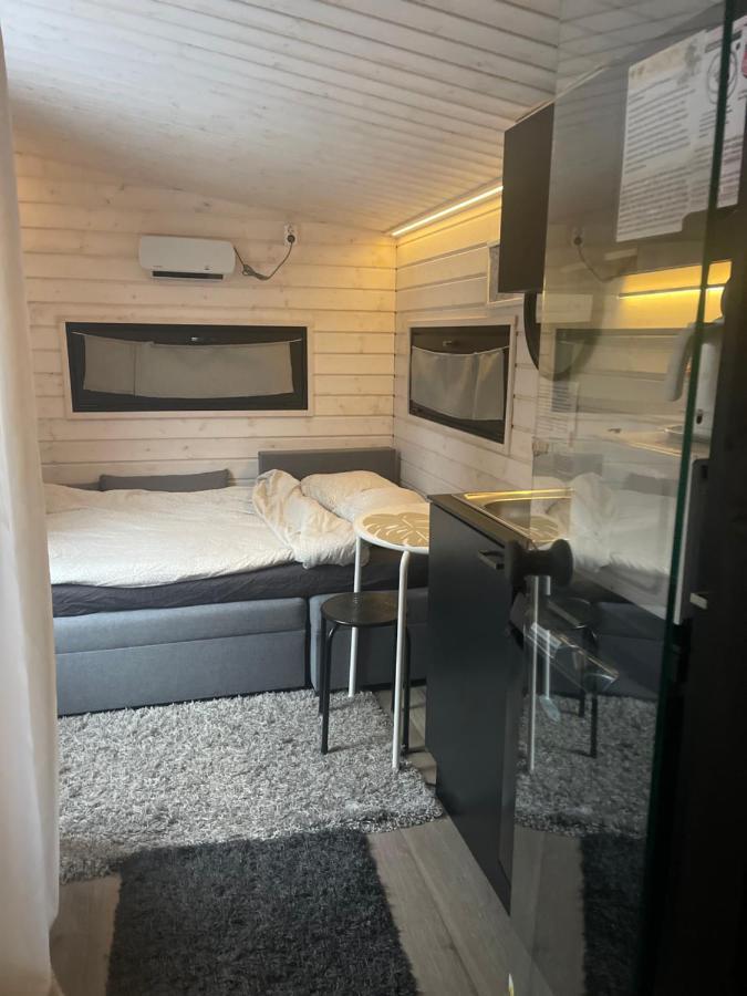 Saunallinen Vierasmaja 1 Km Foeriltae Aurajoelta Turku Exterior foto